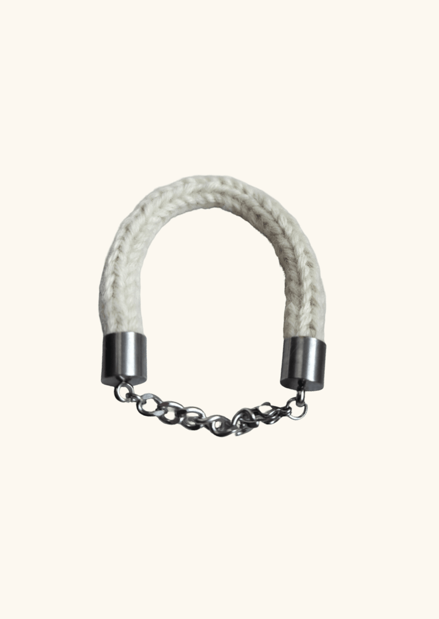 Alpaka Armband – Natürlich & langlebig | Mit rustikalem Filzlook - Bergfaser